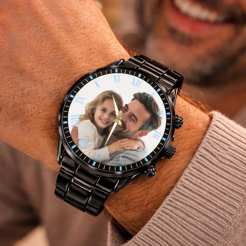 Personalized Watch with Picture – Gift for Dad, Family Memory Timepiece
