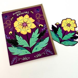 Verjaardagskaart gele bloem - mooie bloemen paarse bijen bloemen verjaardagskaart tuinfeest cadeau voor haar natuur botanische kaart lente geboorte