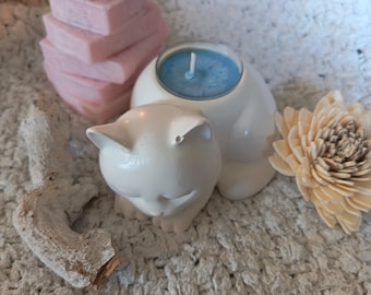 Idea regalo per la festa della mamma: un gatto con la sua candela