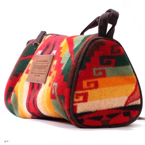 PENDLETON Handbag Purse . Native American Southwest Navajo Tribal Wool Blanket Red Yellow Shoulder Bag Woolen Mills Christmas Gift Idea