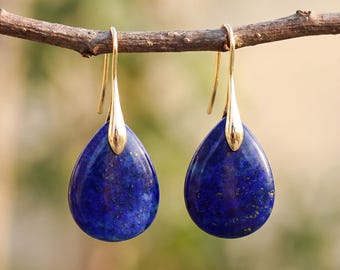 Druppeloorbellen lapis lazuli, hangoorbellen natuurlijke blauwe steen, 18K gold filled haken, elegante edelsteenoorbellen, cadeau voor haar