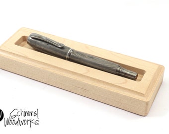 Maple Pen Display