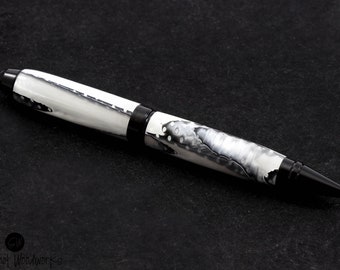 Black & White Pen
