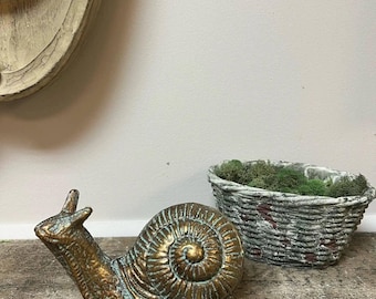 Estatua de caracol de hierro fundido: oro