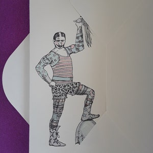 Carte d'anniversaire de cirque, homme fort de cirque, carte de monstre de cirque, illustration d'homme fort, homme fort tatoué, spectacle de monstres, carte étrange image 5