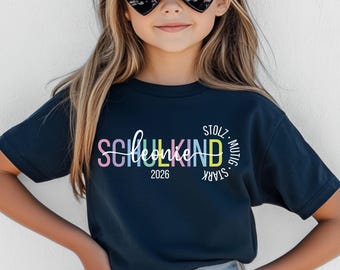 Geschenk Schulanfang 2026, personalisierbares T-Shirt für Schulkinder mit Namen, Einschulung, erster Schultag, Schulanfang Shirt für Mädchen