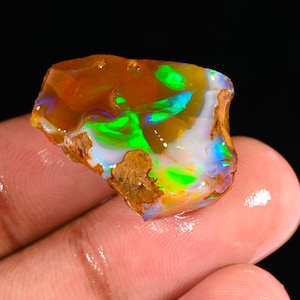Etiopisk oljeopal grov ädelsten för smyckestillverkning (36,15 ct)