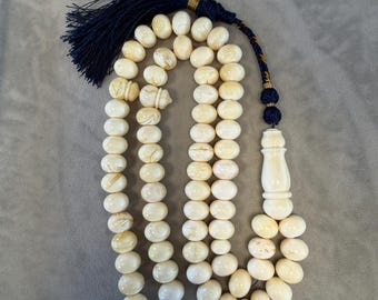 Natuurlijke koningswitte barnsteen Misbaha 67 kralen | Handgemaakte islamitische Tasbih 2018 | Echte barnsteen gebedskralen