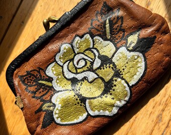 Ladies coin purse with hand drawn, design