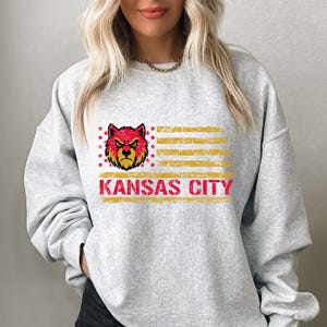 Sudadera de fútbol americano de Kansas City, suéter de cuello redondo de Kansas City, camiseta deportiva imagen 2