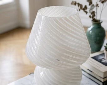 Lampada da tavolo a spirale moderna / Illuminazione ambientale minimalista / Lampada da comodino scultorea / Arredamento contemporaneo per la casa / Luce notturna in stile nordico