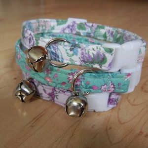 Cat collar Vintage floral Cotton Calico