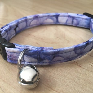 Violets cotton Cat Collar break away for safety