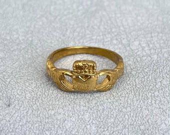 Dainty Gold Irish Claddagh Ring: Minimalist Love & Friendship Ring