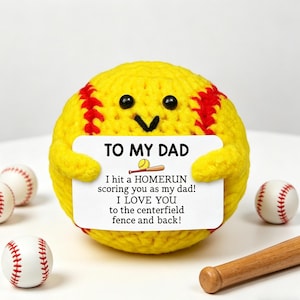 Softbal pluche, gepersonaliseerd gebreid sportspeelgoed, aangepast Vaderdagcadeau voor papa, coachcadeau, cadeau sportliefhebber