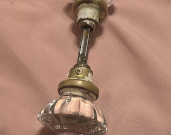 Pomo de puerta de cristal antiguo