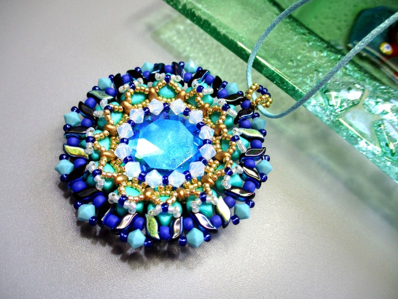 Tutorial Sabrina Rivoli, Stormduo, Super Duo, Ginko, and Bicone beads beading tutorial Pendant image 6