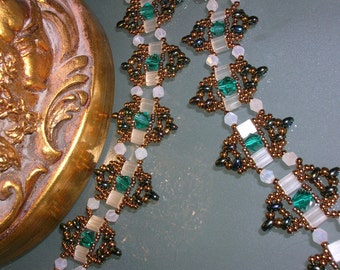 Tutorial - The Double T's necklace- Tila and Twin beads