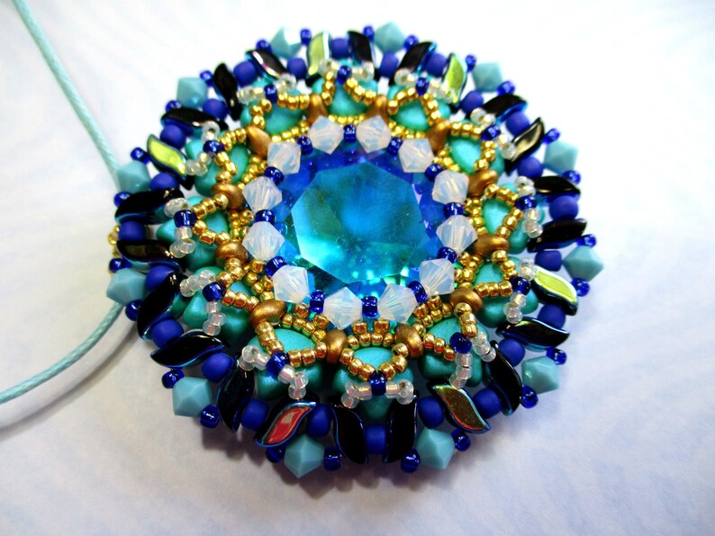 Tutorial Sabrina Rivoli, Stormduo, Super Duo, Ginko, and Bicone beads beading tutorial Pendant image 10