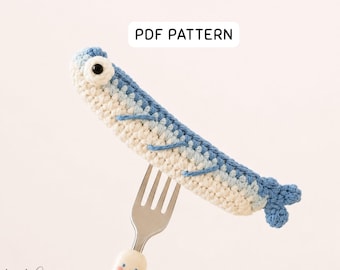 Wzór na szydełko z sardynką | Dekoracja z amigurumi w kształcie ryby dla początkujących (do pobrania w formacie PDF)