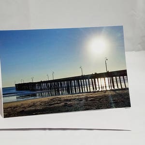 Carte de note pliée blanche faite à la main avec - Pier at Cayuco, West Coast, California - travel photography - Envelope included - set of 3