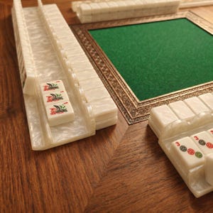 Estetisk pärlemorskimrande Mahjong-brickset, skimrande snäckmönster Mahjong-matare, dekoration för familjespel, bästa mors dag-presenten
