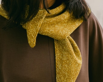 Knit Triangle Bandana Scarf – Heathered Merino Wool