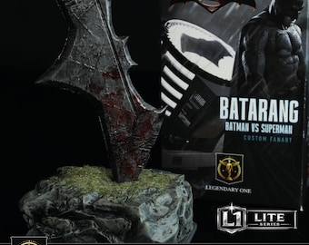 Batarang Figure, Batman Statua da Collezione, Design nostro, Modello esclusivo personalizzato, Foto Reali