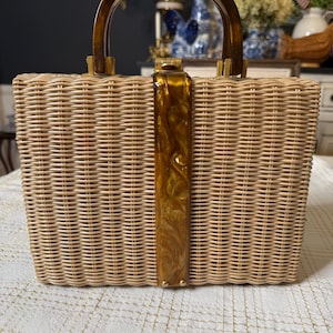 vintage mid century Dorette wicker box handbag