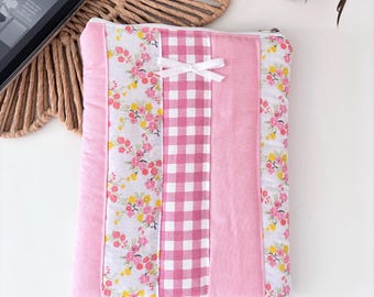 Pink patchwork kindle/e-reader sleeve