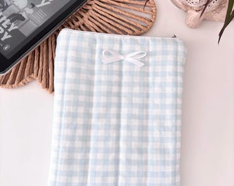 Pastel blue gingham kindle/e-reader sleeve