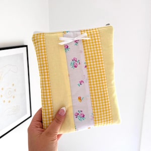 Pastel yellow patchwork kindle/e-reader sleeve