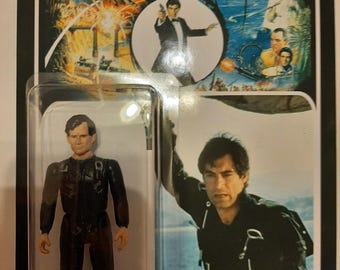 James Bond 007 - 1/64, 1/43 & 1/32 scale UNPAINTED (Figure 558