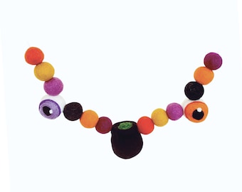 Cauldron Bubble | Halloween Garland with felt eyeballs