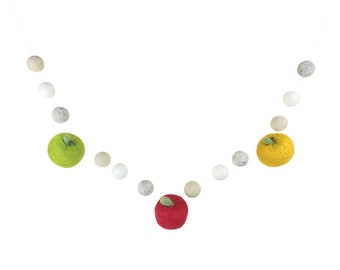 Farmhouse Apple | Apple & Felt Ball Fall Garland