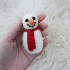 Felt Snowmen Red Scarves - Etsy