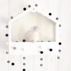 Grey Ombre Pom Pom Garland- Black White and Gray Felt Ball Garland- Mod Nursery Decor- Monochrome Decor- Monochromatic Garland- Baby room