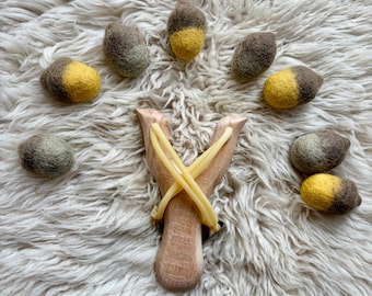 Felt Ball Slingshot: Wooden Toy with Felt Acorn Ammo