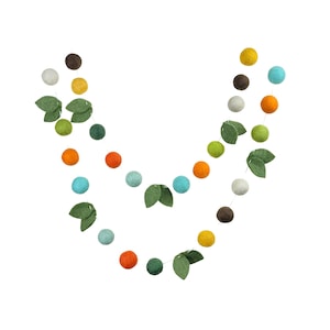 Woodland Forest | Felt Ball & Leaf Garland