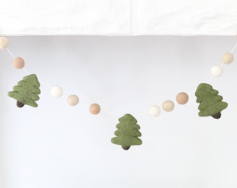 Christmas Tree Felt Ball Garland- Green, Ivory, Cream, and Beige Christmas garland- Felt Ball Pom Pom Garland