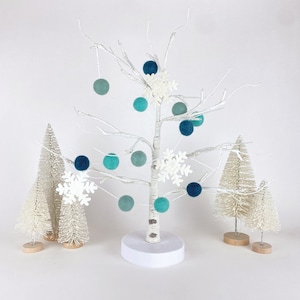 18 Decorative Tree with Mini Lights image 8