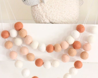 Ombre Coral Garland- Nursery Decor- Peach Coral Felt Ball Garland-Pom Pom Bunting- Fall Mantle Decor- Pastel Decor- Coral Bunting- Garland