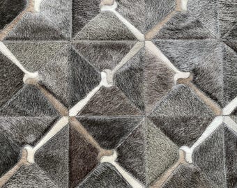 Handmade Cowhide Patchwork Rug, Charcoal Gray Background and Off White Leather Area Rug, Custom Size Boho Decor, Canuelas
