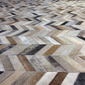 Handmade Chevron Cowhide Patchwork Rug - Custom Cow Hide Rug- Beige ...