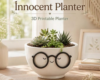 Puede incluir: Una maceta de cerámica blanca con un diseño gráfico negro en relieve de gafas redondas y una cara sonriente. La maceta contiene varias suculentas verdes y lleva el texto Innocent Planter 3D Printable Planter en la parte superior.