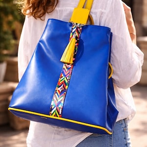 Mochila de cuero azul / Mochila hecha a mano con correas tejidas de colores