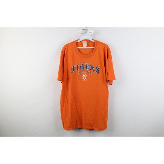 Vintage Y2K 2005 Mens XL Faded Detroit Tigers Baseball Short Sleeve T-Shirt, Vintage Detroit Tigers Baseball T-Shirt, Detroit Baseball Shirt