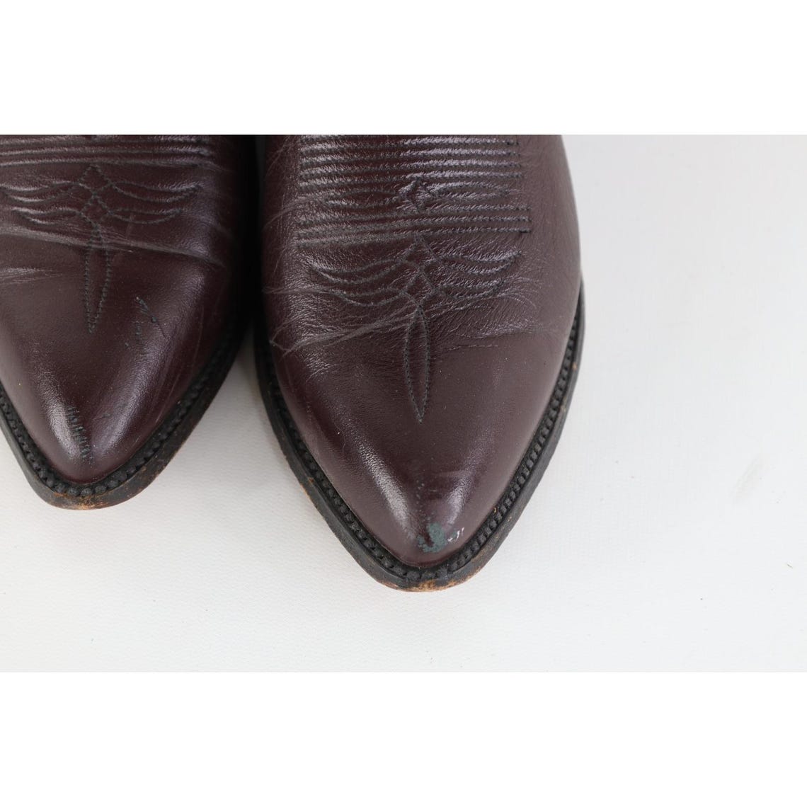 90s Streetwear Mens 9 D Tribal Western Leather Cowboy Boots Oxblood Red, Vintage Tribal Leather Cowboy Boots, Vintage Western Boots, 1990s, foto 3 di 5
