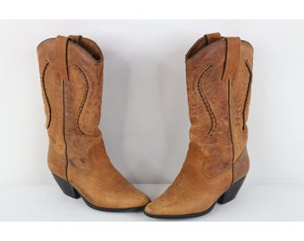 Botas vaqueras de cuero trenzado para mujer, talla 6 M, estilo urbano de los años 70 y 80, color marrón, fabricadas en EE. UU. Botas de cuero trenzado de los años 70, botas vaqueras vintage, estilo western.