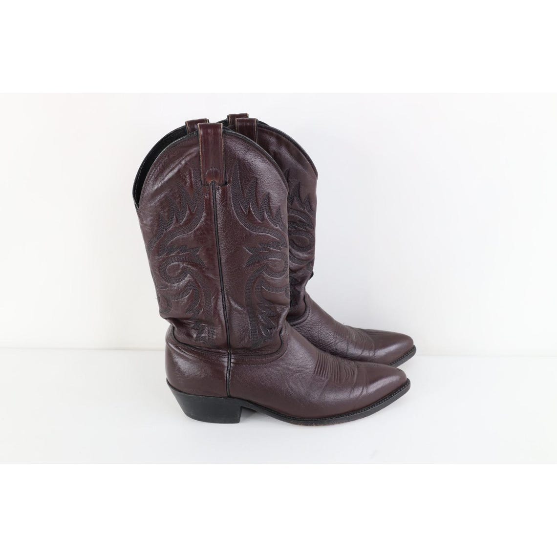 90s Streetwear Mens 9 D Tribal Western Leather Cowboy Boots Oxblood Red, Vintage Tribal Leather Cowboy Boots, Vintage Western Boots, 1990s, foto 4 di 5